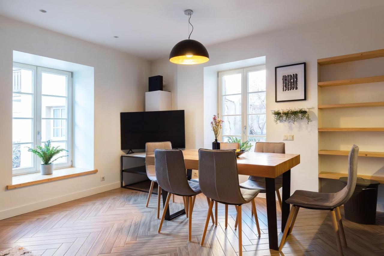 Pilies Street Exclusive Apartment By Reside Baltic Vilna Exterior foto